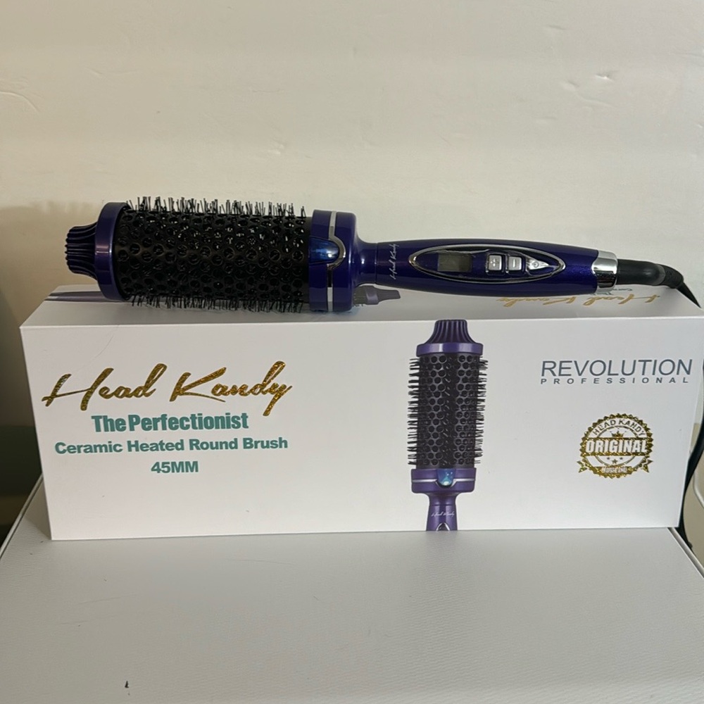 Head Kandy The Perfectionist ceramic heated Round Brush 45MM Purple